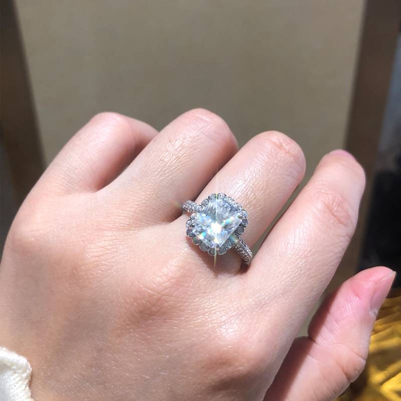 长方钻Women's RingS925银镀白金定制选款主石Moissanite4.0ct/副石高碳钻